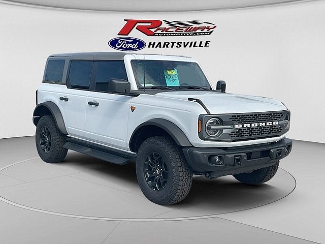 2026 Ford Bronco Badlands in Oxford White — front three-quarter view