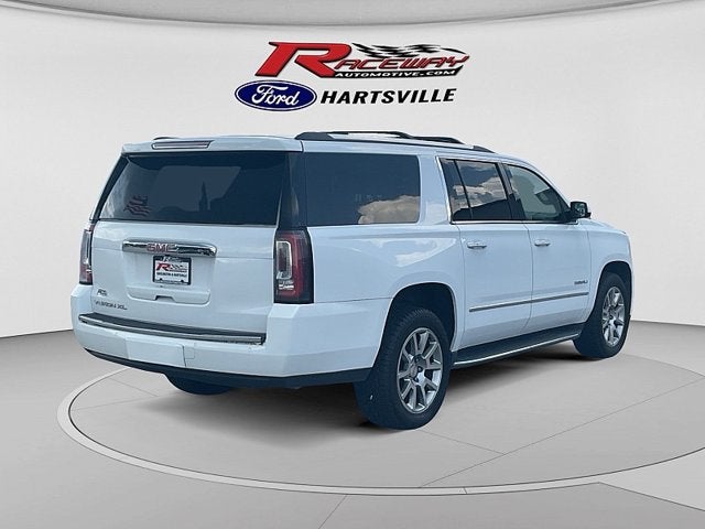 2020 GMC Yukon XL — detail view